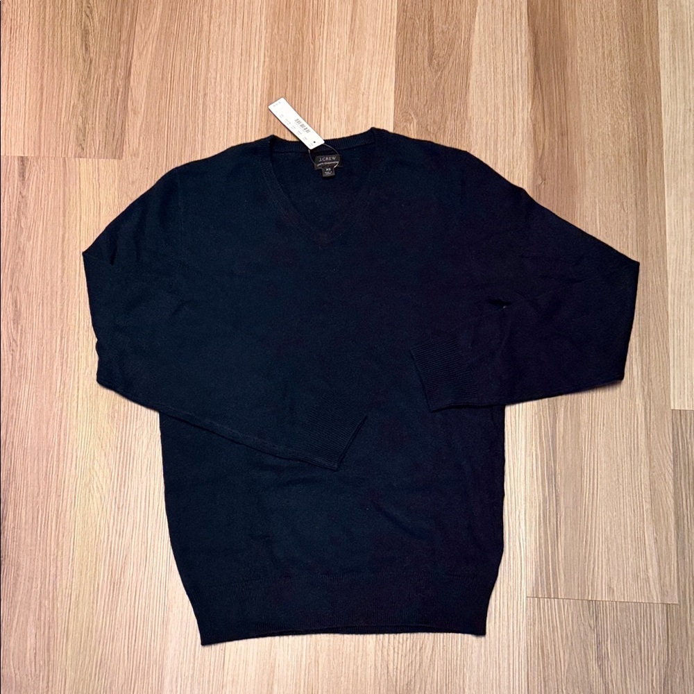 New J. Crew Men's Cashmere V-Neck Sweater